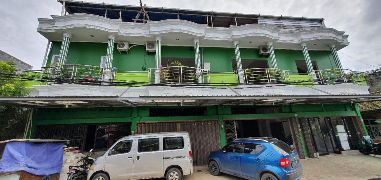 Reddoorz Plus Near Siloam Hospital Balikpapan Eksteriør billede
