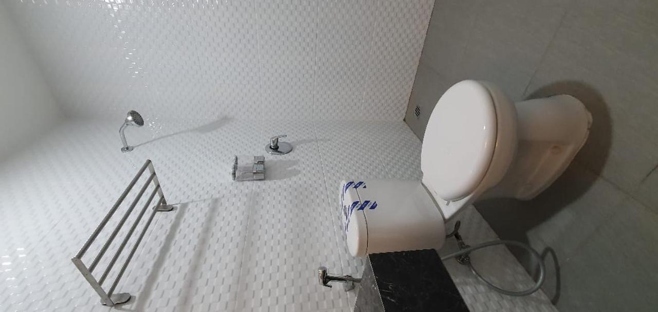 Reddoorz Plus Near Siloam Hospital Balikpapan Eksteriør billede