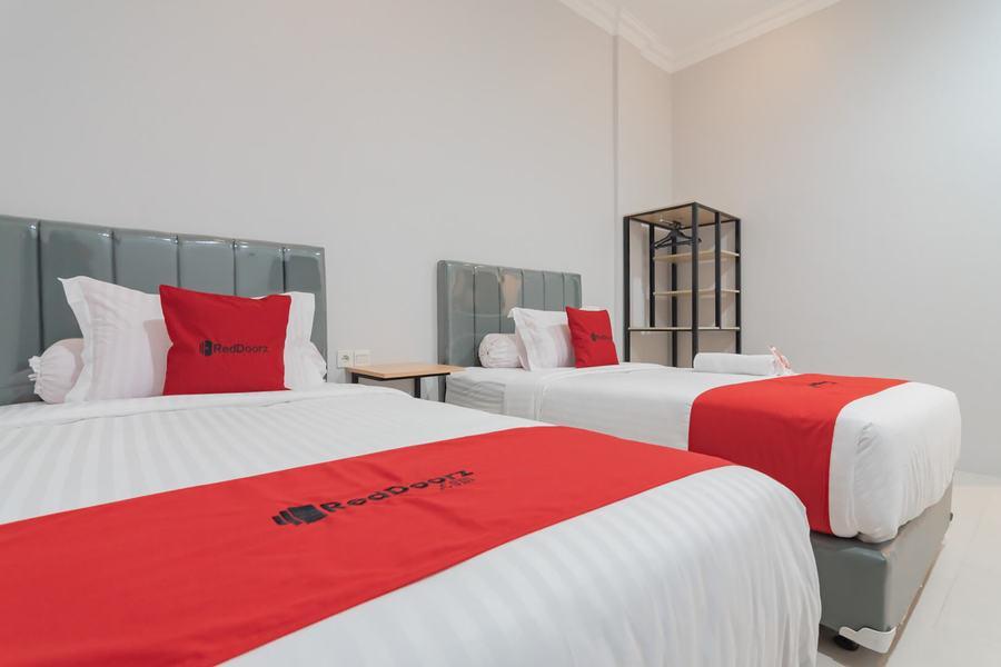 Reddoorz Plus Near Siloam Hospital Balikpapan Eksteriør billede